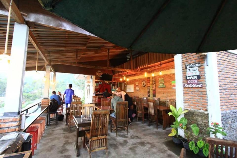 Bintang By Tobias Lodge Cafe & Restaurant Келимуту Экстерьер фото